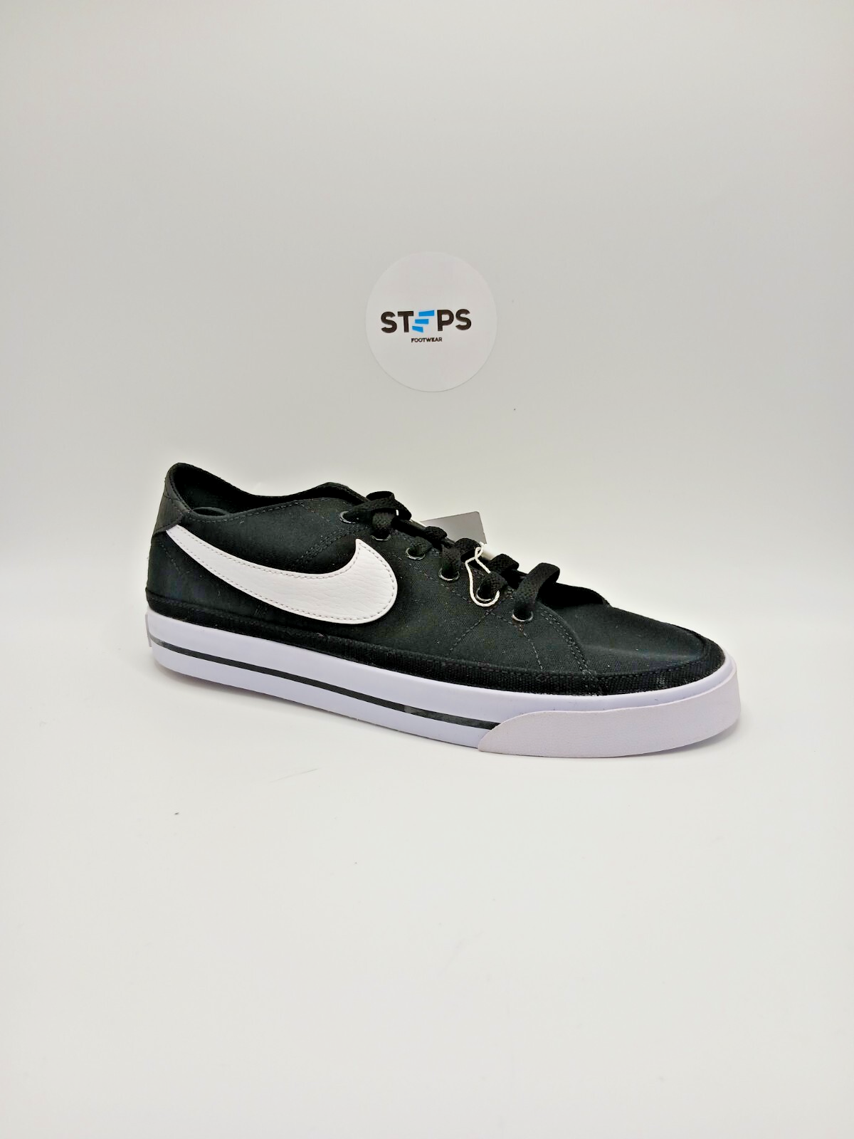 nike legacy canvas men's