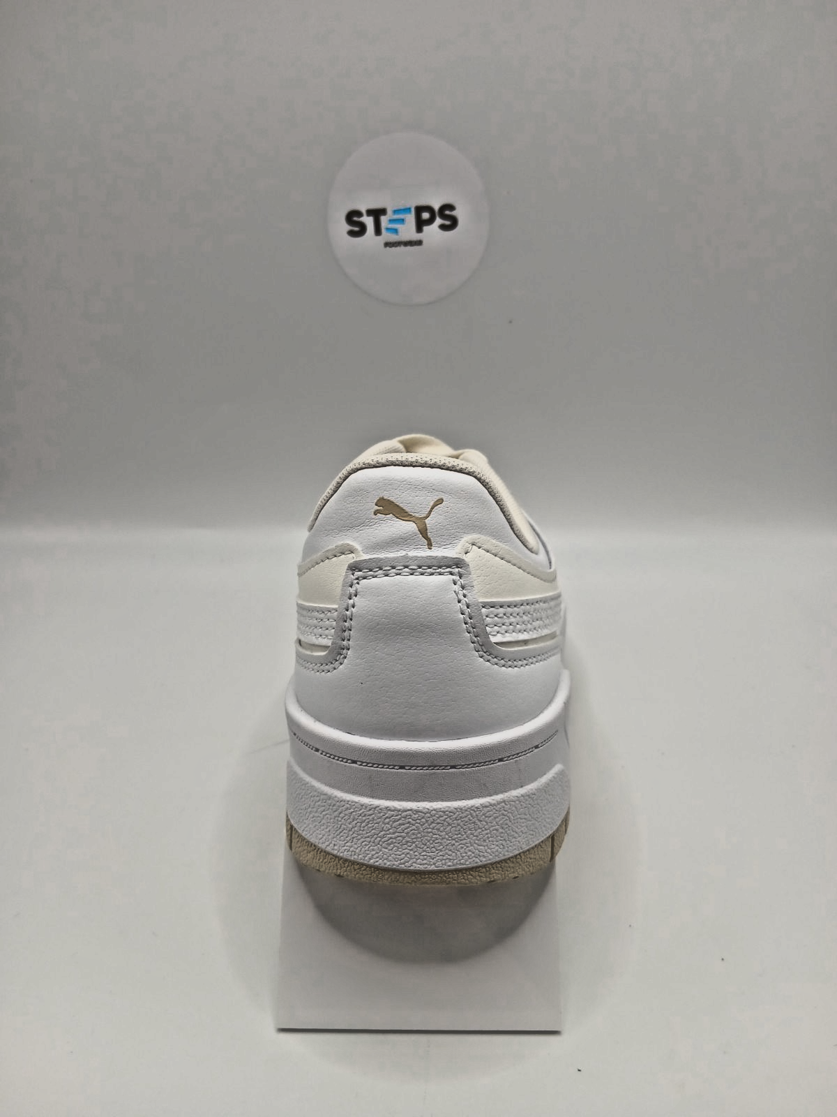 7877124