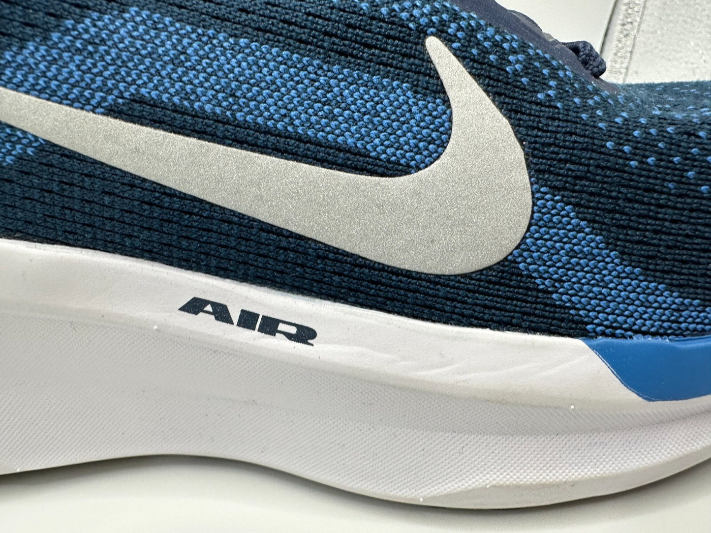 7176585