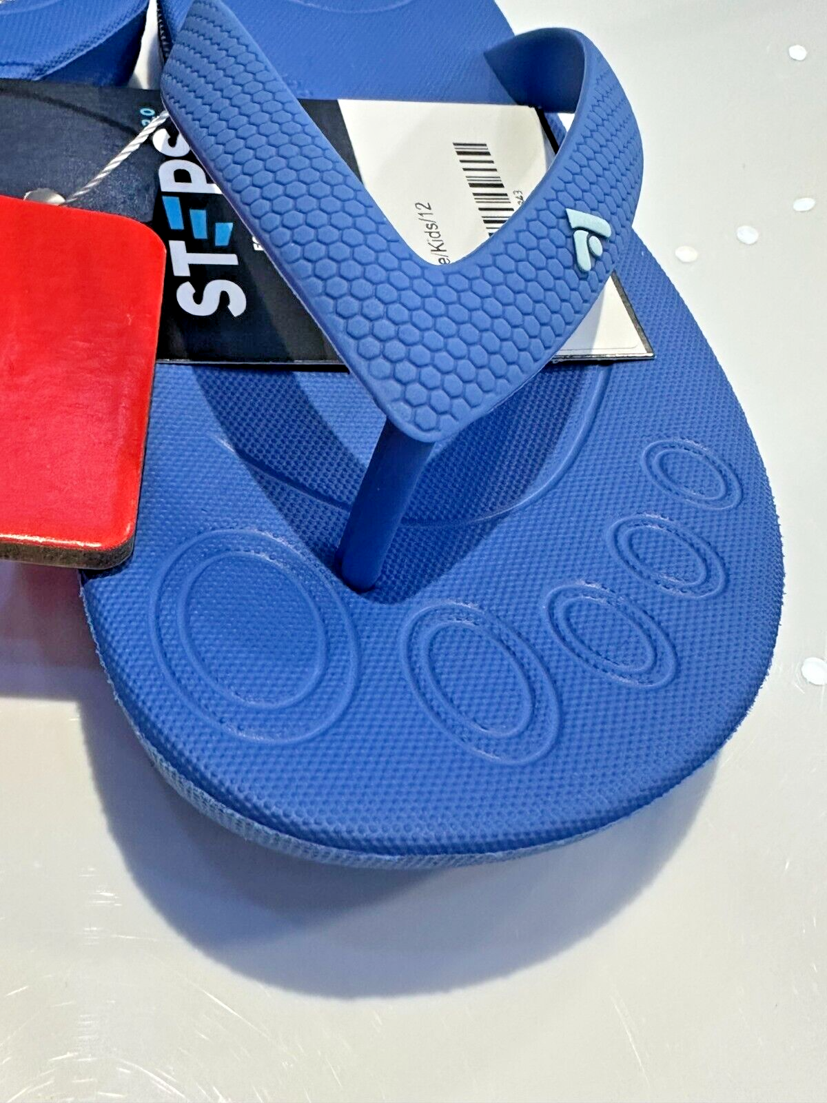 6835886
