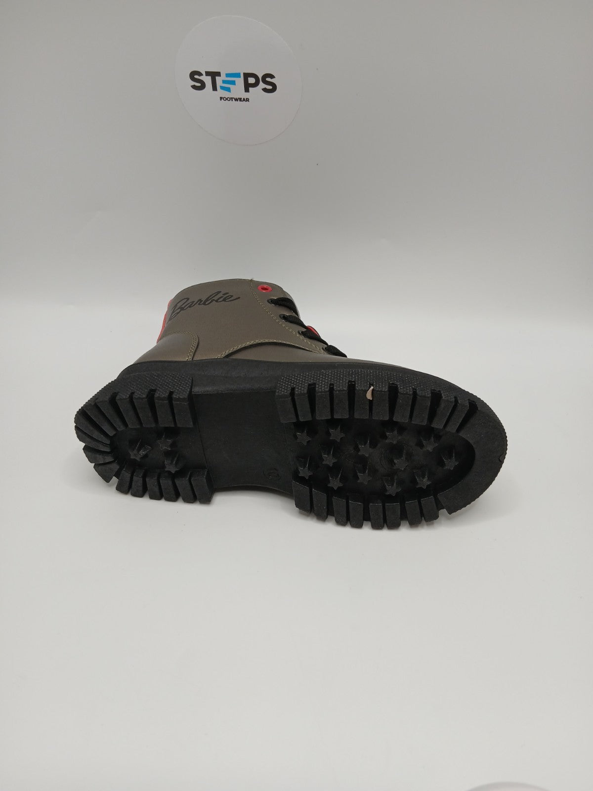 8568709